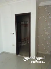  16 شقة طابقية للبيع في  دير غبار