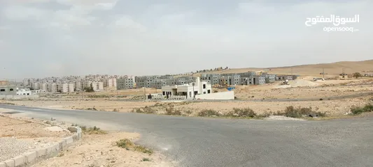  5 قطعة ارض سكنية في الغباوي الزرقاء، الاتصال  0097455516231