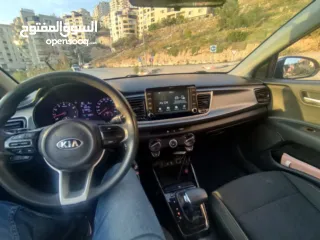  3 كيا ريو 2020 عداد 60 الف فقط مع فتحة سقف