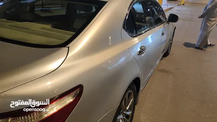  4 لكزز ls460l 2007