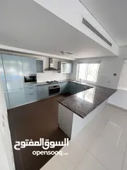  22 فيلا 6 غرف نوم للايجار في الموج- 6 bed roo s villa for rent at Almouj