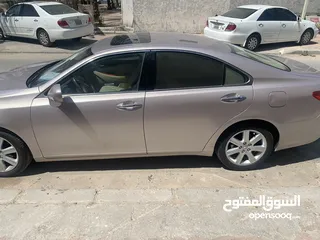  1 لكزس 350 بحاله ممتازه