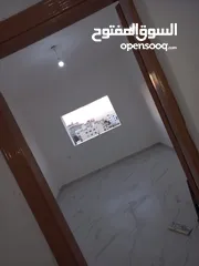  7 بيت للايجار
