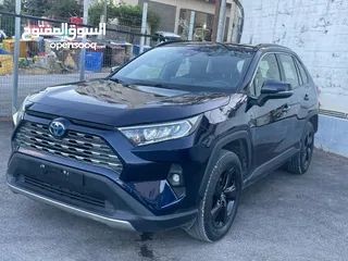  1 تويوتا راف 4 هايبر 2022