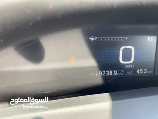  18 تويوتا بريوس تصلح للاعفاءات والجمرك 2022 ماشيه 10 الاف فحص 4 جيد صنف Xle فل كامل