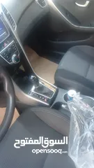  3 هيونداي i30سنة 2016 نخب مع فتحة