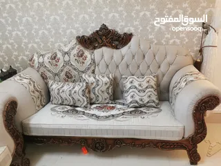  3 طقم جلوس ل 8 اشخاص