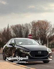  2 مازدا زوم 3 SkyActive مايلد هايبرد 2023 وارد الخياط عداد 43 ألف فقط كرت ابيض