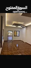  8 شقه للبيع طابق ارضي ع مستوى الشارع
