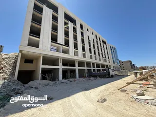  17 محلات تجارية بمساحة 125متر في الجبيهة شارع ياجوز مقابل بن العميد مع إمكانية دمج محلين أو اكثر