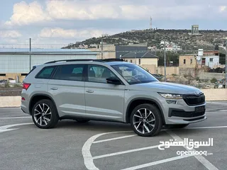  24 سكودا كودياك Sport Line  فل الفل فتحة سقف بانوراما 200 حصان  4x4- /2022  دفع رباعي 6+1
