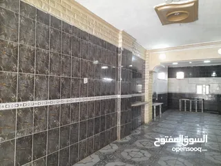  7 محل للإيجار بمدينة السلط