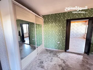  24 شقه فاخره  200 متر +روف وتراس 110 ديكورات فاخره وجاهزه للسكن