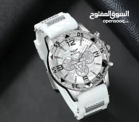  12 بوعدك الا تكون اجمل ساعة بتلبسها . الساعة نار على اللبس  والتوصيل متاح لكل فلسطين السعر نار نار ....