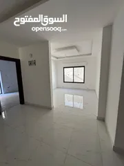  3 شقة مميزه في ضاحية الياسمين بتشطيب مميز