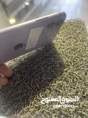  11 2 ايفون 11 واحد بطاريه 77 64 جيجا واحد بطاريه 75 128جيحا مع شاحن اصلي وكفر حمايه ولزقه وكفر