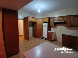  25 شقة فارغة - الشميساني - ارضي - حديقة - 300م داخلي - 100م خارجي