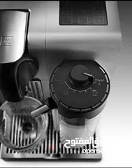  4 Nespresso coffee machine - مكينة تحضير القهوة بالحليب