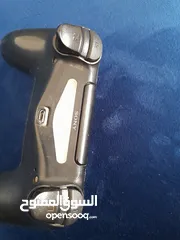  3 يد بلايستيشن 4 اصليه للبيع