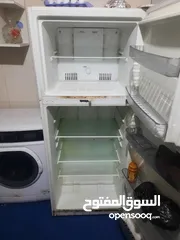  2 ثلاجه للبيع بس بدها غاز