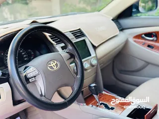  5 TOYOTA CAMRY 2009 MODEL WELL-MAINTAINED CAR