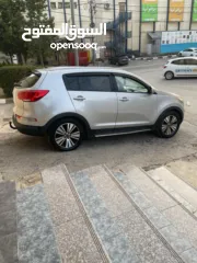  2 جيب كيا سبورتاج 4 في 4 ترخيص 2014 ديزل