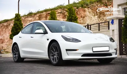  10 ‏Tesla Model 3 Standerd Plus 2023 بدفعة 2000