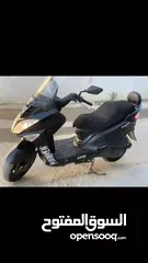  5 فسبة Sym125 السعر 2900£ غير قانوني