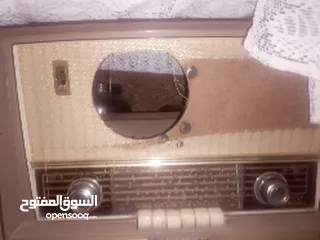  1 راديو قديم اثري