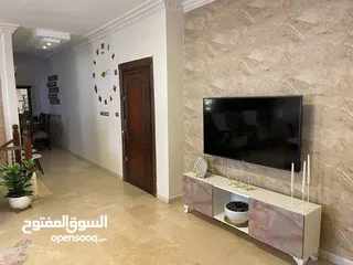  5 للبيع شقة في تلاع العلي دوبلكس طابقين المساحة 180م  مع ترس مساحة 50م