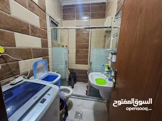  5 شقة طابق اول للبيع في تلاع العلي