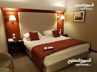  1 اثاث غرف نوم فندقي 5 نجوم للبيع   للغرفة تتكون من 8 قطع للشاليهات والفنادق والمنازل