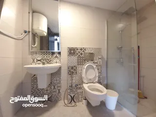  11 شقة مفروشة مع روف للإيجار في الشميساني  ( Property 34510 )-175118490