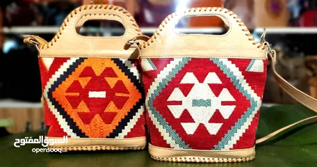  5 Handmade shoulder bags حقائب  مصنوعة يدويا