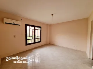  3 للايجار شقة دور اول بمدينة الرحاب بالقرب من بوابة 19 مكونة من 3 غرف نوم و2 حمام ومطبخ ورسبشن