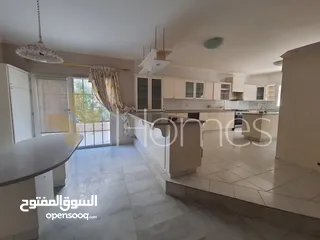  3 فيلا مستقلة للبيع في اجمل مناطق دابوق، مساحة ارض 1000م، مساحة بناء 700م