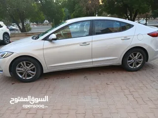  4 هيونداي النترا بحاله ممتازه شرط الفحص المكينه الكبير 2000 cc