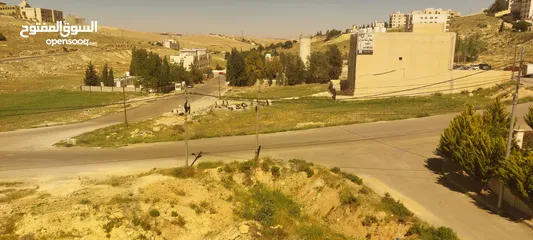  2 شقة سوبر ديلوكس مع مطبخ راكب لامينيت في موقع مميز بالكوم الغربي شفا بدران