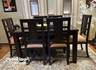  1 طاولة سفرة مع كراسب