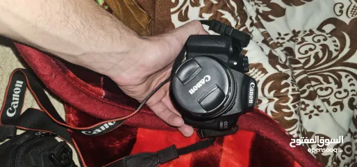  2 كاميرا كانون EOS  1200D