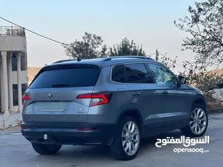  1 سكودا كاروك مطور2000 دفع رباعي 4×4 عداد قليل اصل شركة