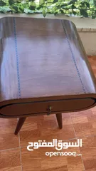  3 طاولات سيرفيس مستعملات شبه جديد