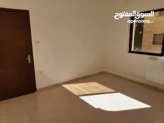  6 شقة فارغة للايجار