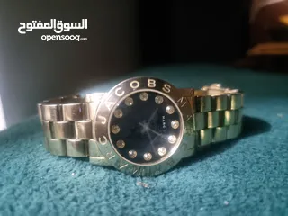  2 ساعه مارك جاكبوس حاله ممتازه للبيع