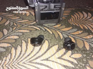  2 لدي ضو ملون وباور بانك