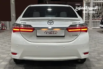  12 Corolla 2.0 XLI