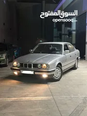  1 BMW E34 520I 1991