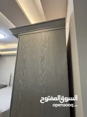  2 غرفة نوم ماستر خشب لاتيه وقشرة بلوط واحرف خشب زان ثقيلة جدا غير مستعملة ثقيلة جدا تصلح لعرسان