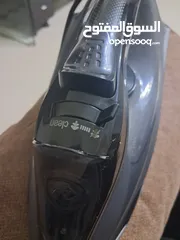  3 مكوى طياره لون أسود جديده غير مستعمله نهائيا بخار عالي 2800 واط