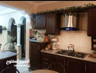  10 فيلا للبيع